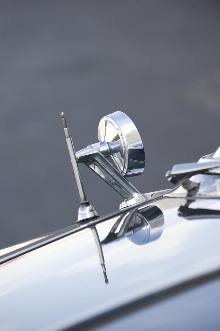  Chrysler Imperial Custom Southampton 4-Door Hardtop 1962 года  (фото 3 из 7)